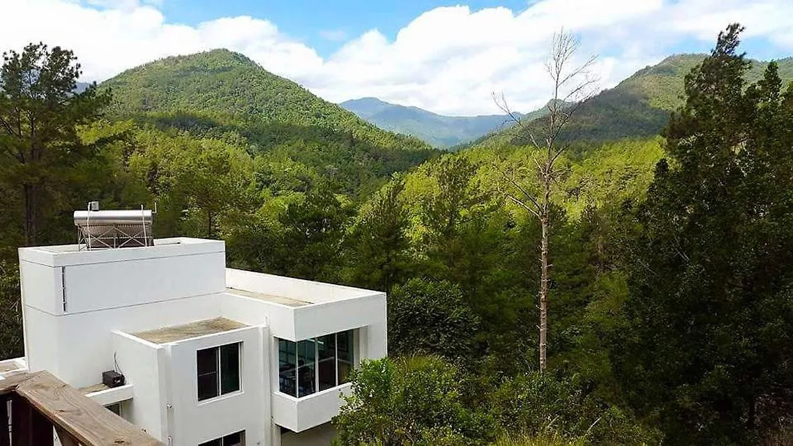 Diferencia Eco-Retreat Hotel San Jose de Las Matas
